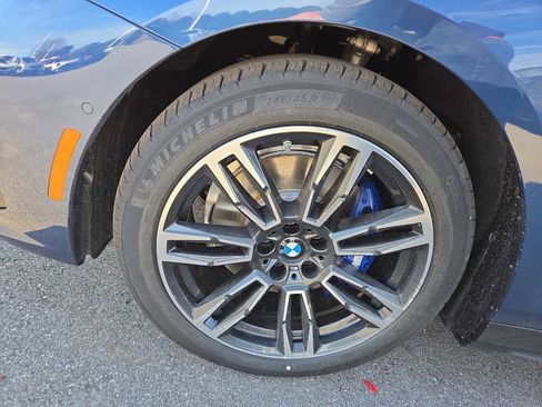 New 2026 BMW 530i xDrive w/ M Sport Package image 9