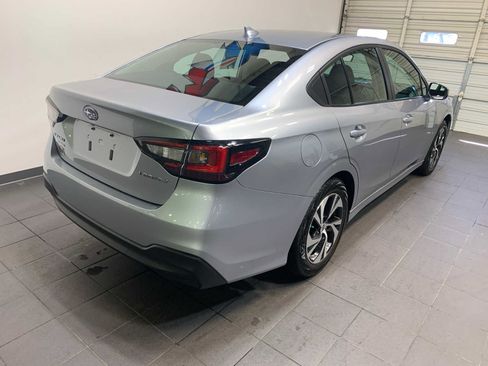 Used 2025 Subaru Legacy Premium image 3