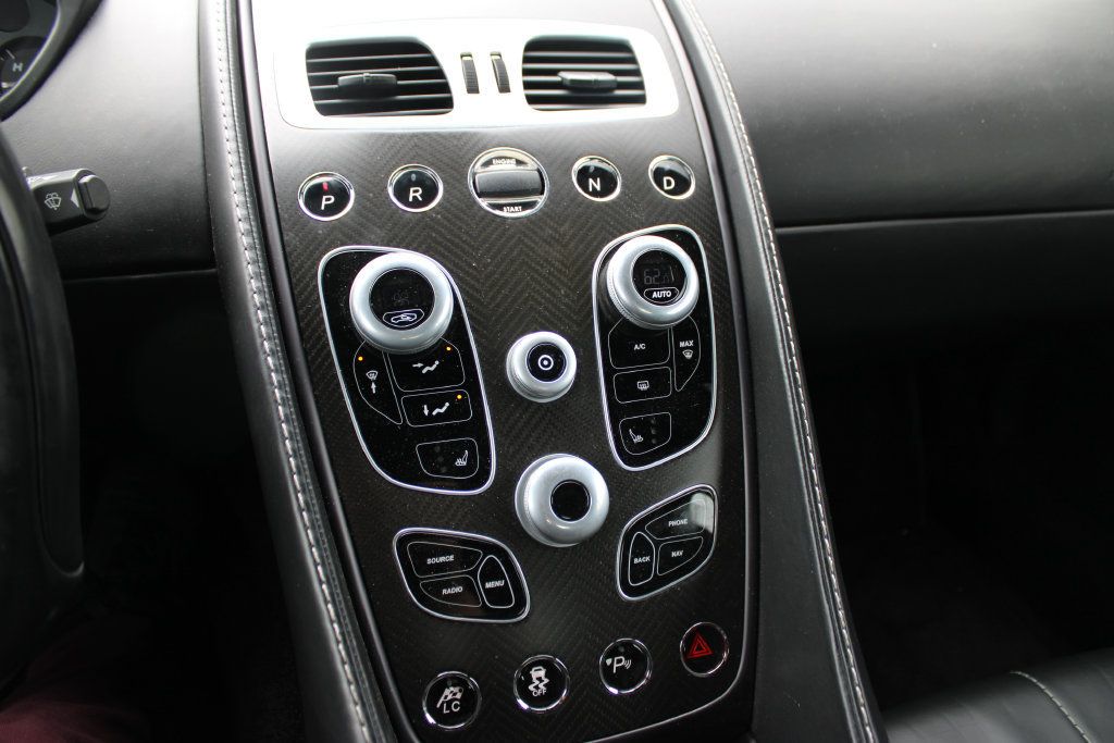 Used 2014 Aston Martin Vanquish Volante RWD image 16