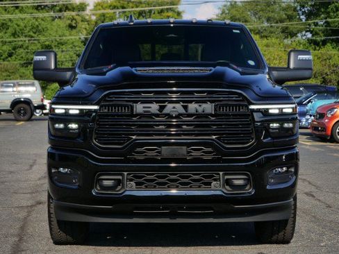Used 2025 RAM 2500 Laramie w/ Night Edition AWD/4WD image 4