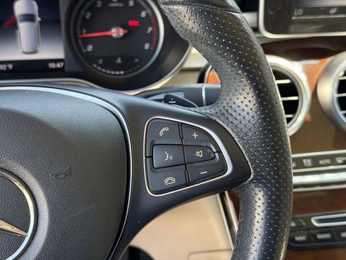 Used 2019 Mercedes-Benz GLC 300 image 24