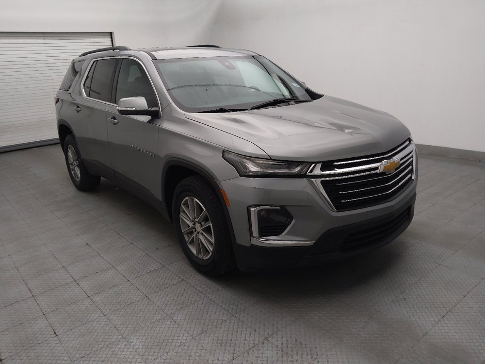 Used 2023 Chevrolet Traverse LT FWD image 13