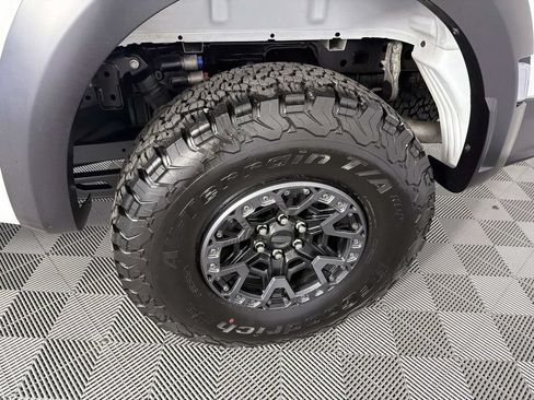 Used 2026 Ford F150 Raptor w/ Equipment Group 803A Raptor R AWD/4WD image 10