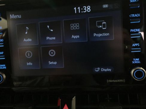 Used 2022 Toyota Corolla LE image 17