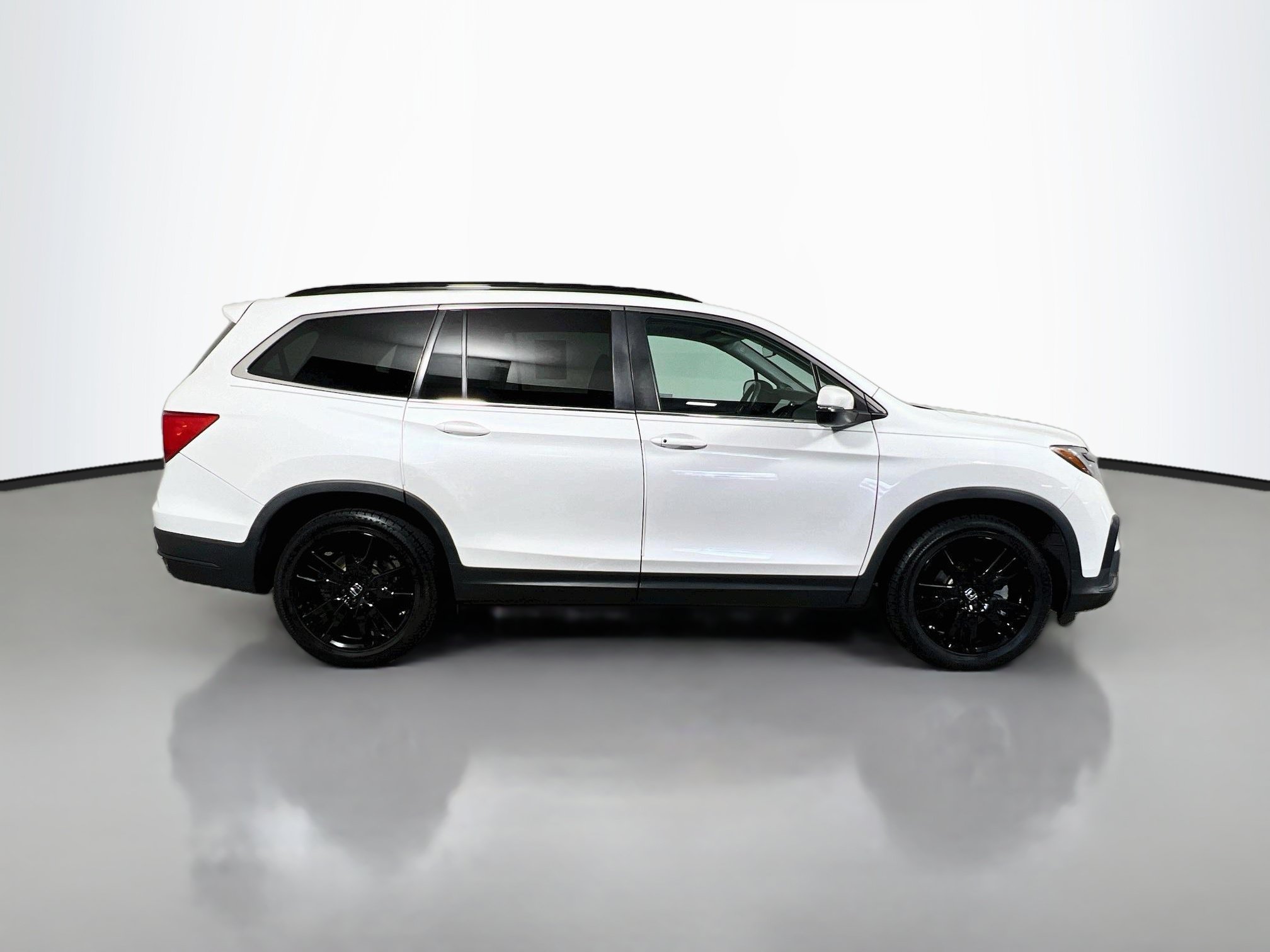 Used 2021 Honda Pilot Special Edition image 3