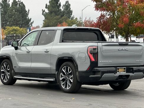 Used 2025 GMC Sierra EV Denali image 6