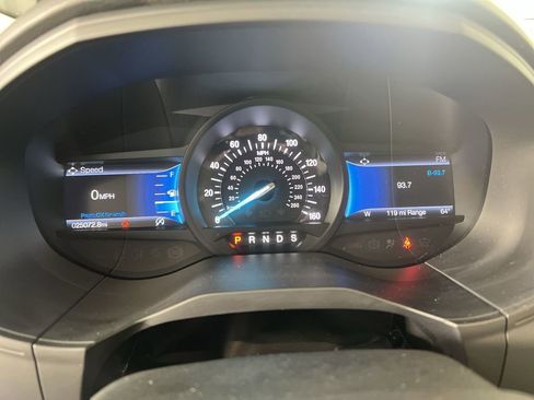 Used 2022 Ford Edge Titanium AWD/4WD image 13