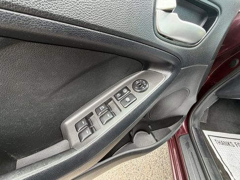 Used 2018 Kia Forte LX w/ LX Popular Package FWD image 9