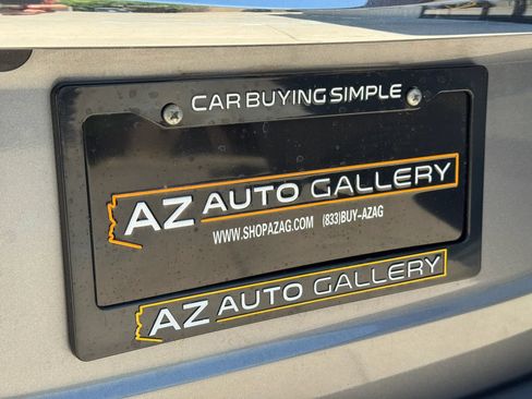 Used 2017 Nissan Sentra S FWD image 46