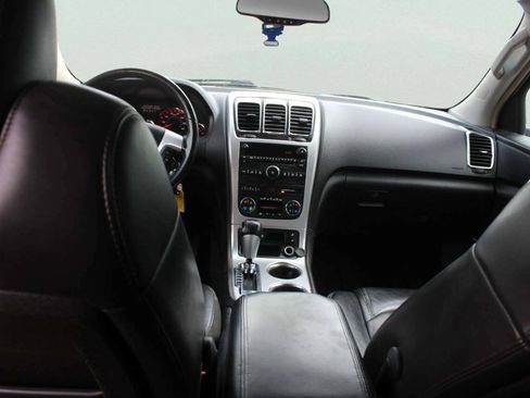 Used 2009 GMC Acadia SLT AWD/4WD image 7