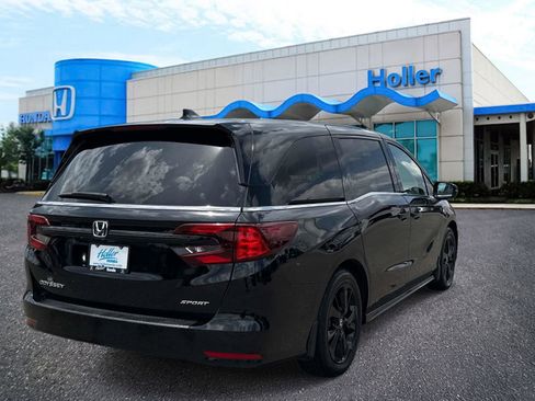 Certified 2023 Honda Odyssey Sport image 4