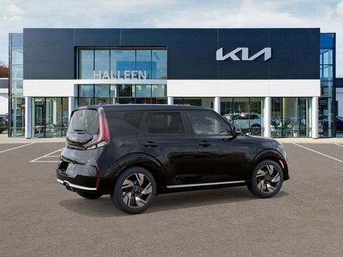 New 2025 Kia Soul GT-Line image 6