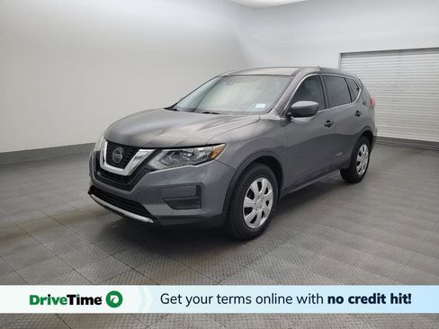 Used 2020 Nissan Rogue S image 1