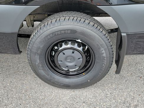 New 2026 Mercedes-Benz Sprinter 2500 image 5