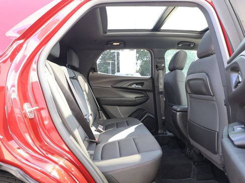 Used 2023 Chevrolet TrailBlazer RS w/ Sun and Liftgate Package AWD/4WD image 32