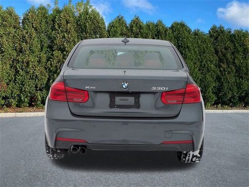 Used 2018 BMW 330i xDrive Sedan image 6