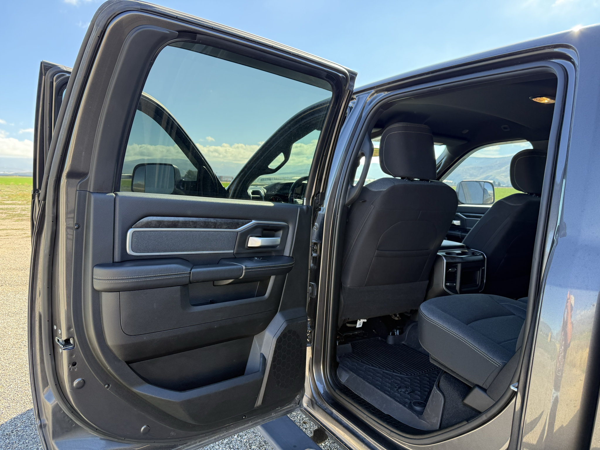 Used 2022 RAM 2500 Big Horn w/ Level A Equipment Group AWD/4WD image 28