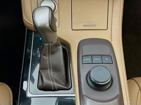 Used 2017 Lexus ES 350 w/ Premium Package FWD image 24