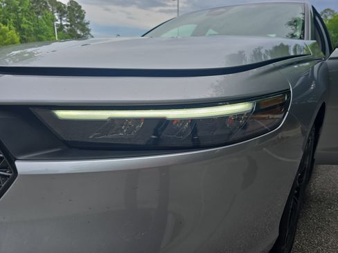 Used 2025 Honda Accord SE image 30