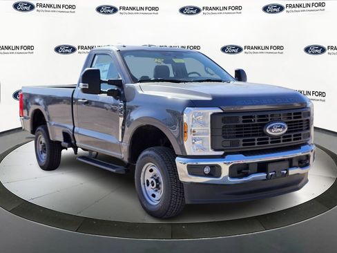 New 2026 Ford F250 XL w/ XL Chrome Package image 7