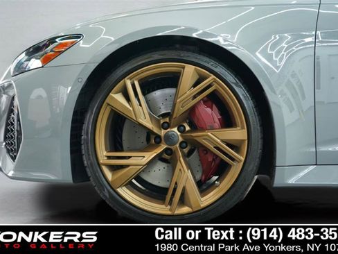 Used 2022 Audi RS 6 image 17