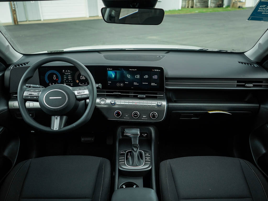 New 2027 Hyundai Kona SE FWD image 13
