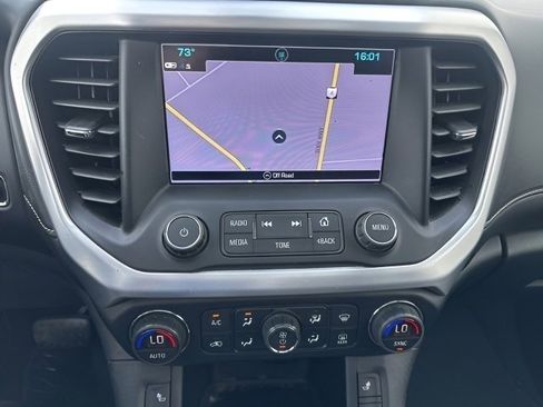 Used 2019 GMC Acadia SLT image 23