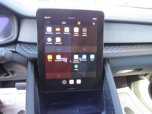 Used 2022 Polestar Polestar 2 image 16