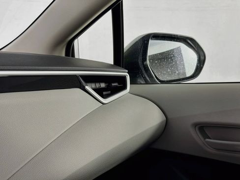 New 2026 Toyota Corolla LE FWD image 34