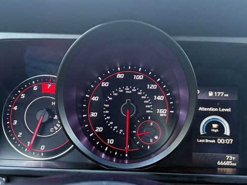 Used 2023 Hyundai Elantra SEL image 11