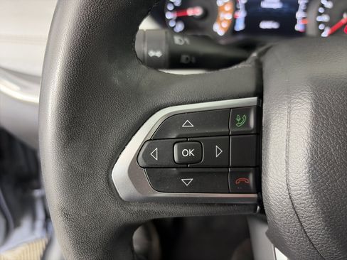 Used 2023 Jeep Compass Limited AWD/4WD image 32