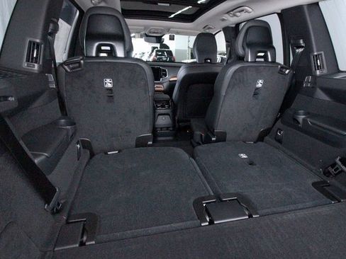 Certified 2025 Volvo XC90 T8 Plus w/ Protection Package Premier image 23