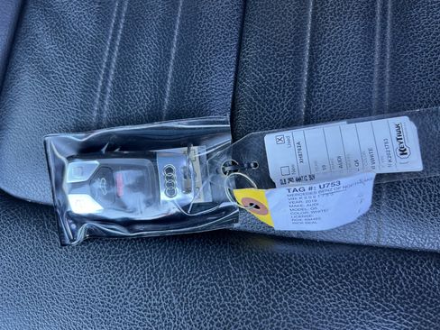 Used 2019 Audi Q5 2.0T Premium Plus w/ Premium Plus Package image 38