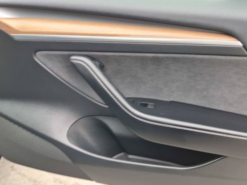Used 2023 Tesla Model 3 Standard Range RWD image 10