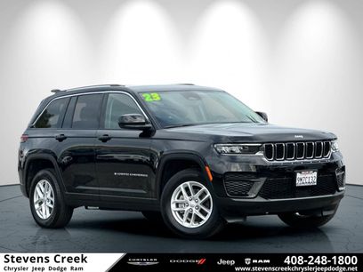 Used 2023 Jeep Grand Cherokee Laredo