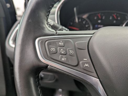 Used 2022 Chevrolet Equinox LT image 18