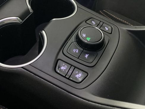 Used 2020 GMC Terrain SLE w/ Driver Convenience Package FWD image 41
