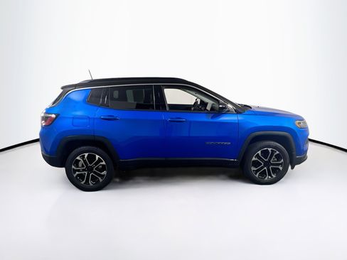 Used 2022 Jeep Compass Limited AWD/4WD image 4
