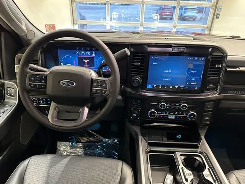 New 2026 Ford F250 Lariat w/ Lariat Ultimate Package AWD/4WD image 12