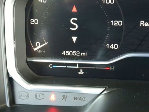 Used 2022 GMC Sierra 1500 AT4X image 14