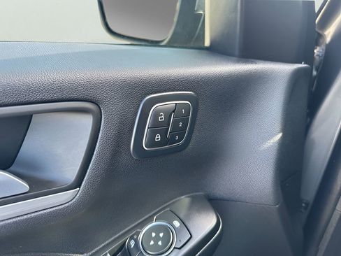 Used 2025 Ford Escape Platinum image 15