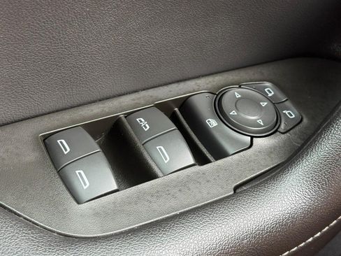 Used 2023 Chevrolet Blazer LT w/ Driver Confidence Package FWD image 23