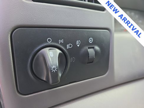 Used 2001 Ford F350 Lariat image 12