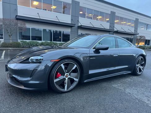 Used 2022 Porsche Taycan 4S image 6