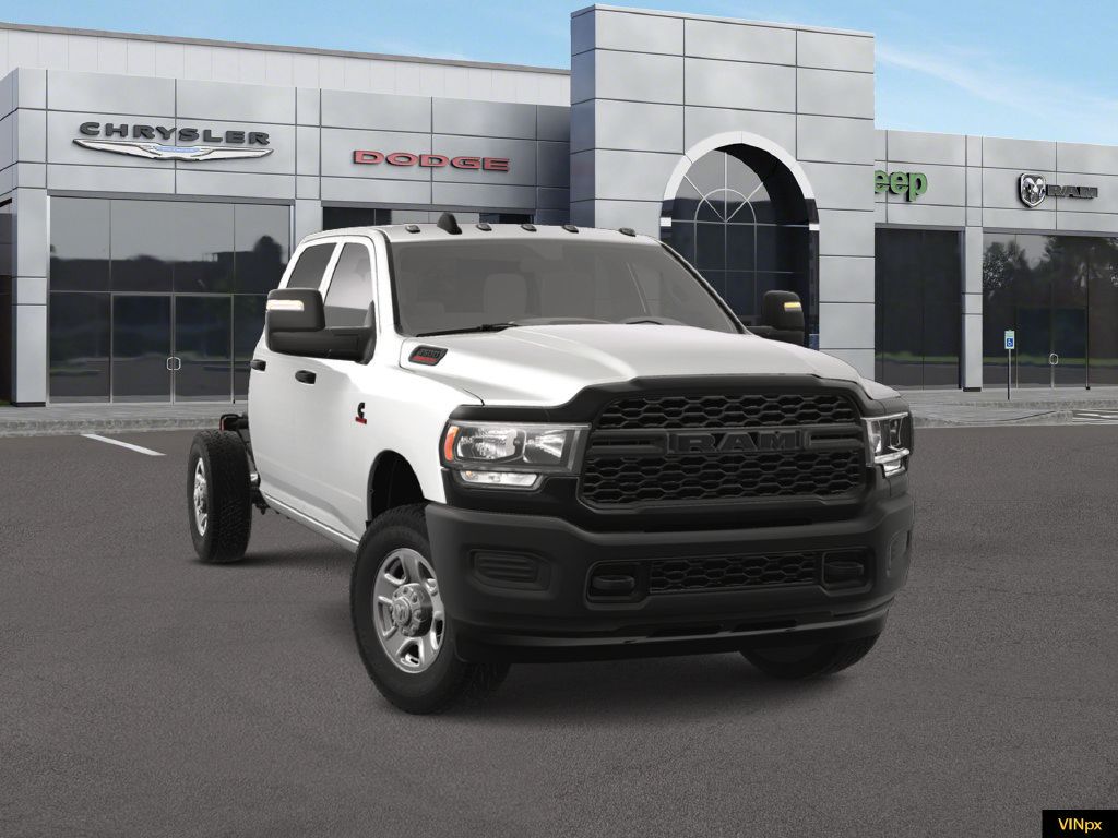 New 2024 RAM 3500 Tradesman w/ Safety Group AWD/4WD image 16