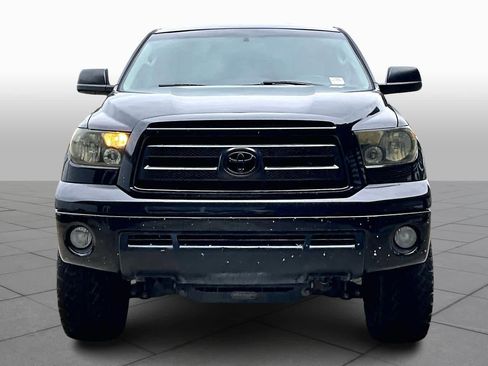 Used 2011 Toyota Tundra 2WD CrewMax w/ Tow Pkg image 3