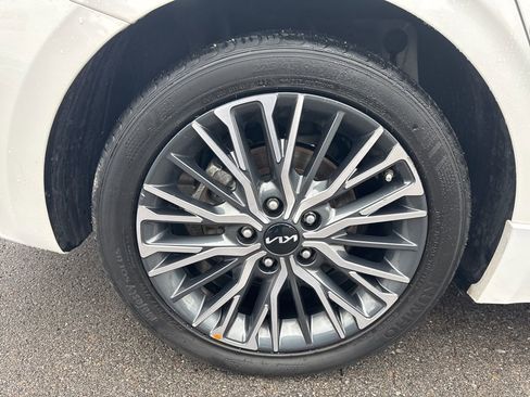 Used 2023 Kia Forte GT-Line w/ GT-Line Premium Package image 28