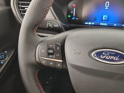 New 2026 Ford Escape ST-Line w/ Tech Pack #1 image 18