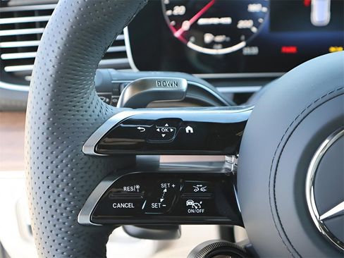 New 2026 Mercedes-Benz GLE 63 AMG S image 34