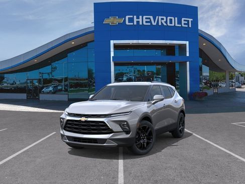 New 2026 Chevrolet Blazer LT w/ Sound & Technology Package AWD/4WD image 35